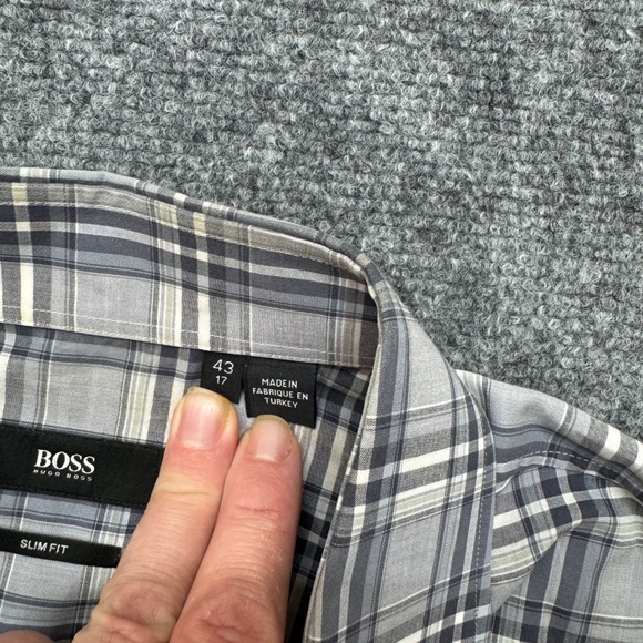 Mens Hugo Boss slim fit long sleeve button up shirt size 43/17 Dwayne - Picture 4 of 4